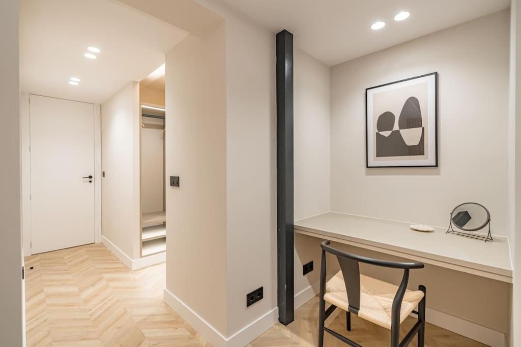 Appartamento Puerta Del Sol 3Br 3Bh Madrid Esterno foto